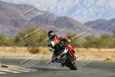 media/Jan-09-2022-SoCal Trackdays (Sun) [[2b1fec8404]]/Turn 14 (10am)/